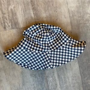 Plaid bucket hat